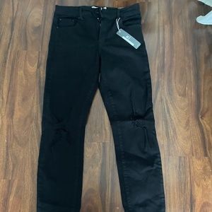 Tractr Black Skinny Jeans w/ Frayed Bottoms